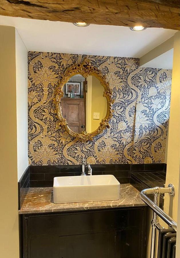 Linden Retreat Apartment Brimscombe Екстериор снимка